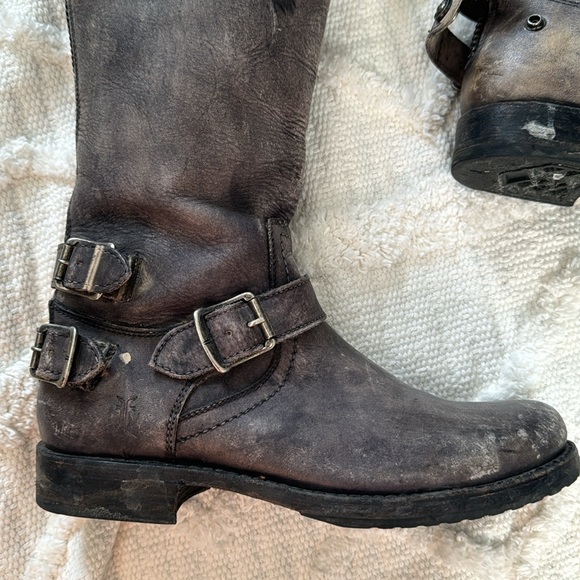 Women’s Vintage Leather FRYE Distressed Moto Boot - 8.5 - Picture 2 of 16